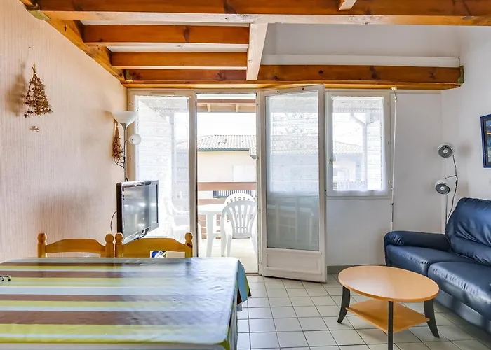 Duplex A Pour 4 Pers., Proche Ocean, Balcon Et Equipements Complets - Fr-1-521-77